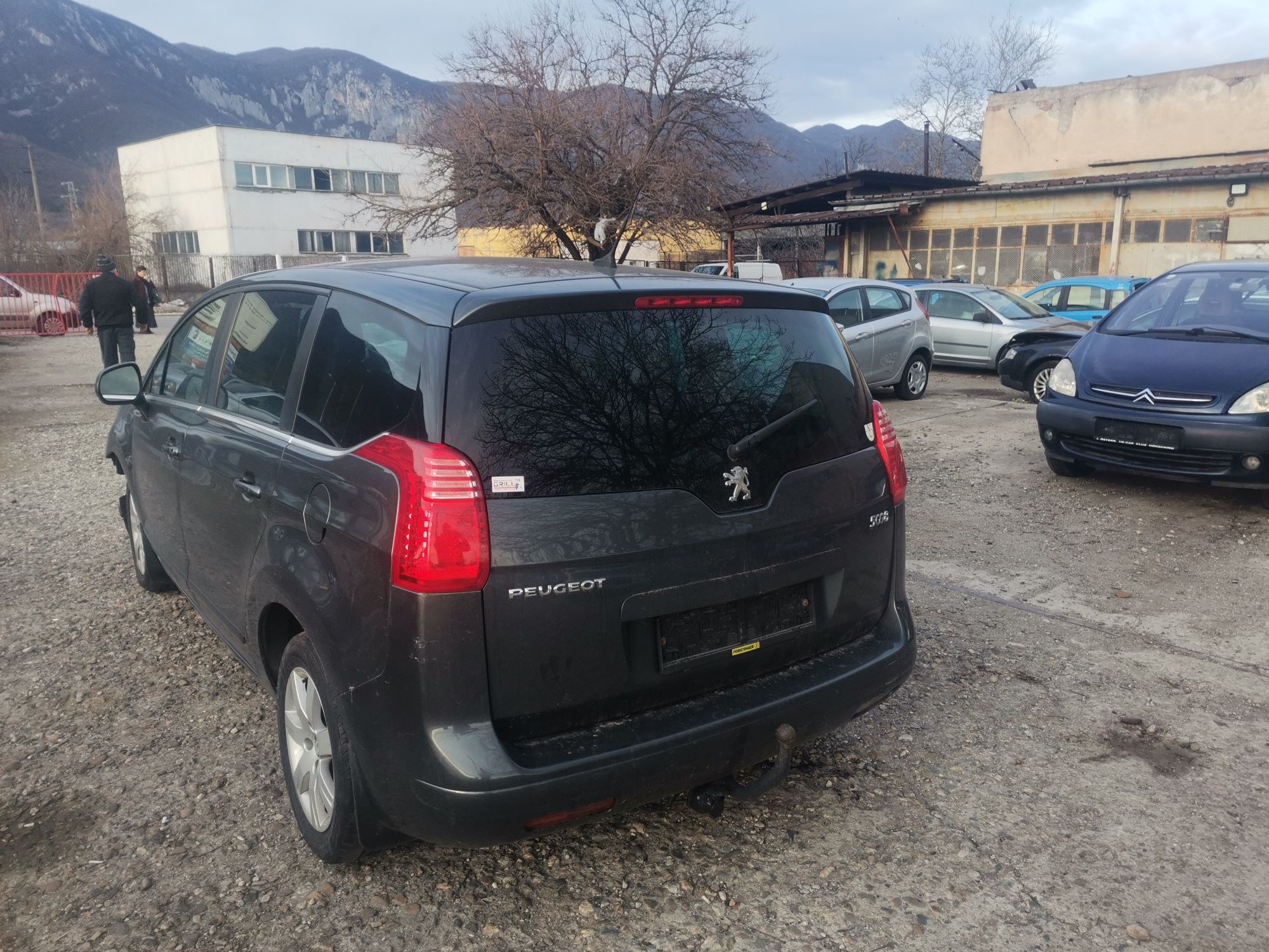 Пежо 5008 peugeot 5008 1.6hdi 109кс 9HZ (DV6TED4) за части