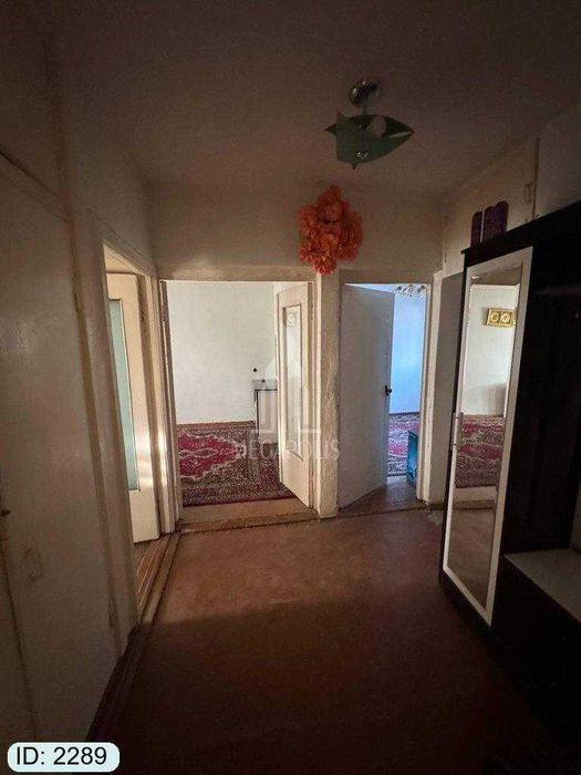 Sharq chevar tarafda 2 xona120 oyga sotiladi №2289