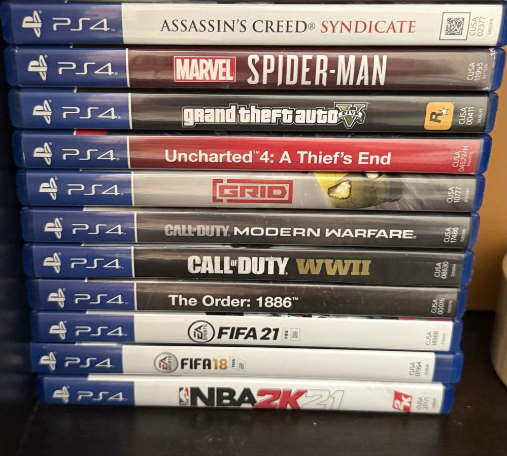 Playstation 4 slim 1TB