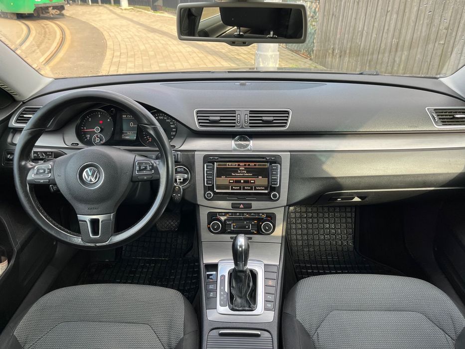 VW Passat B7 2012