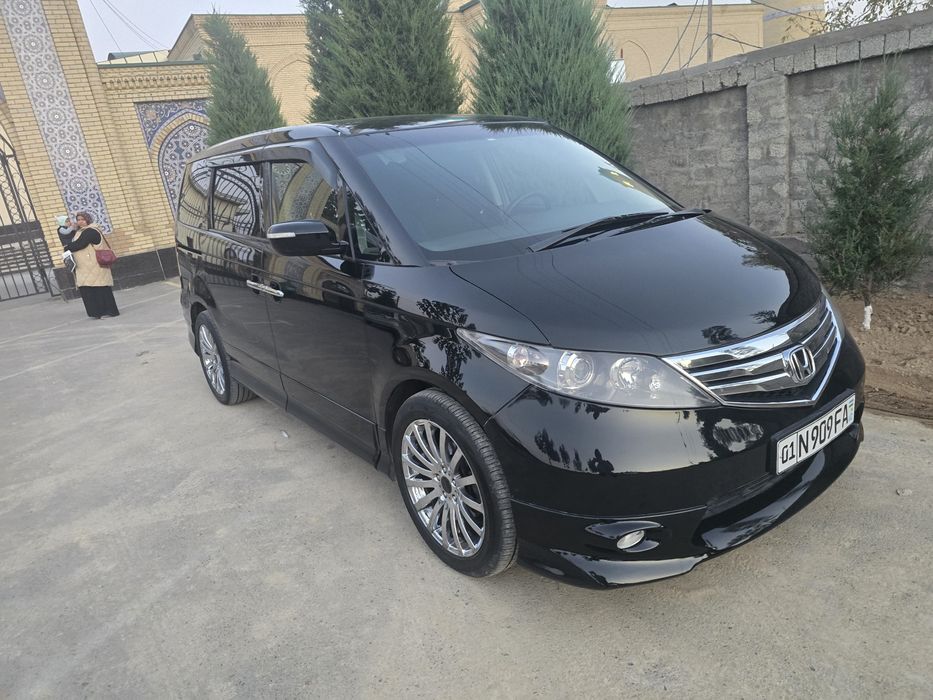 Honda Elision 2010 avtomat