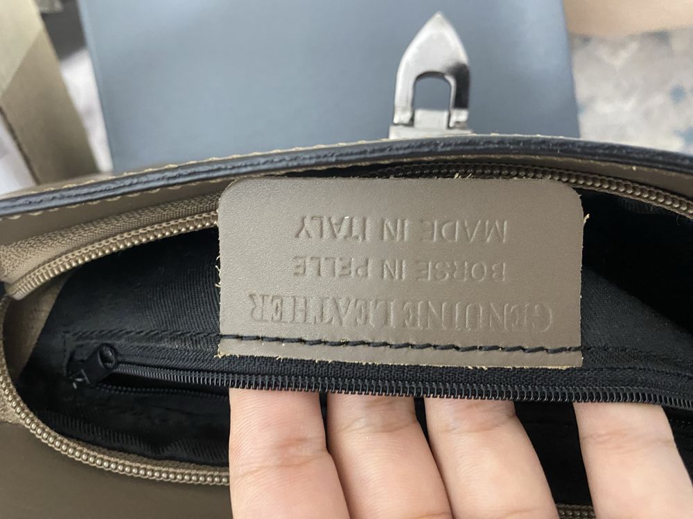 Продам кожаную сумочку