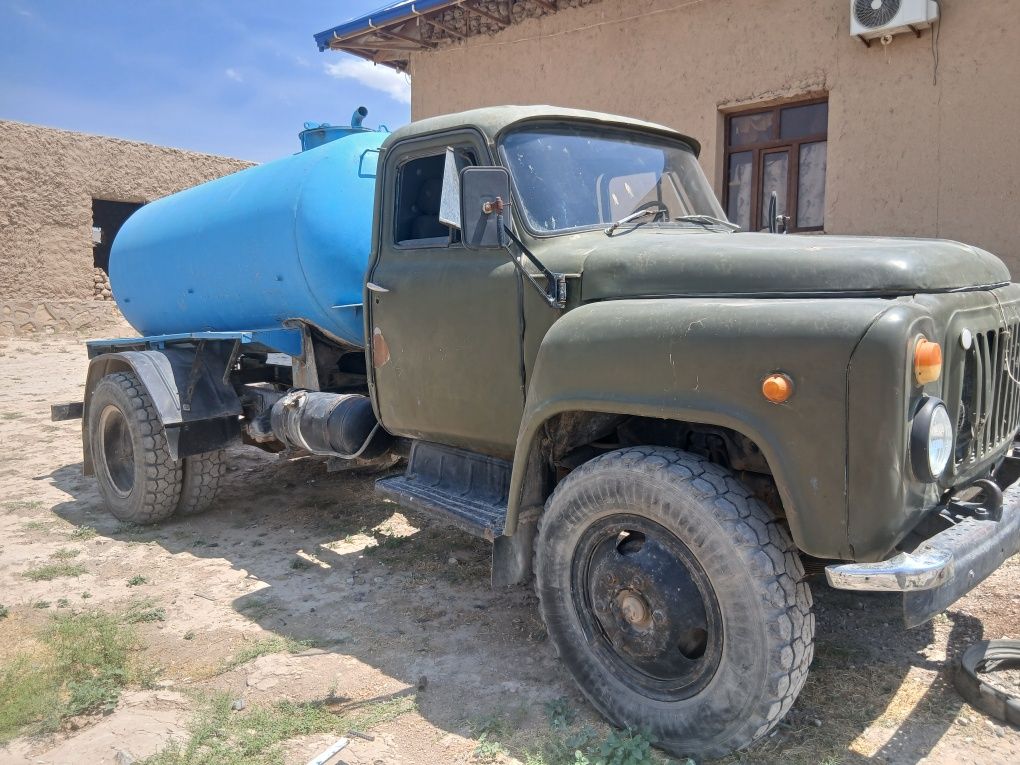 Vodovoz GAZ 53   .