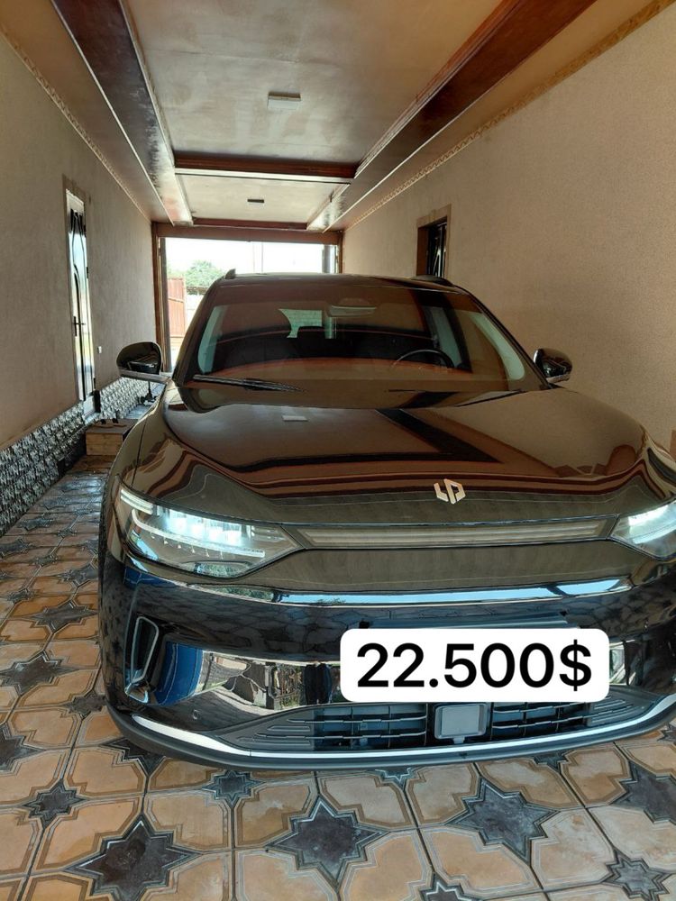 Leapmotoc c 11 EV 600 км запас хода