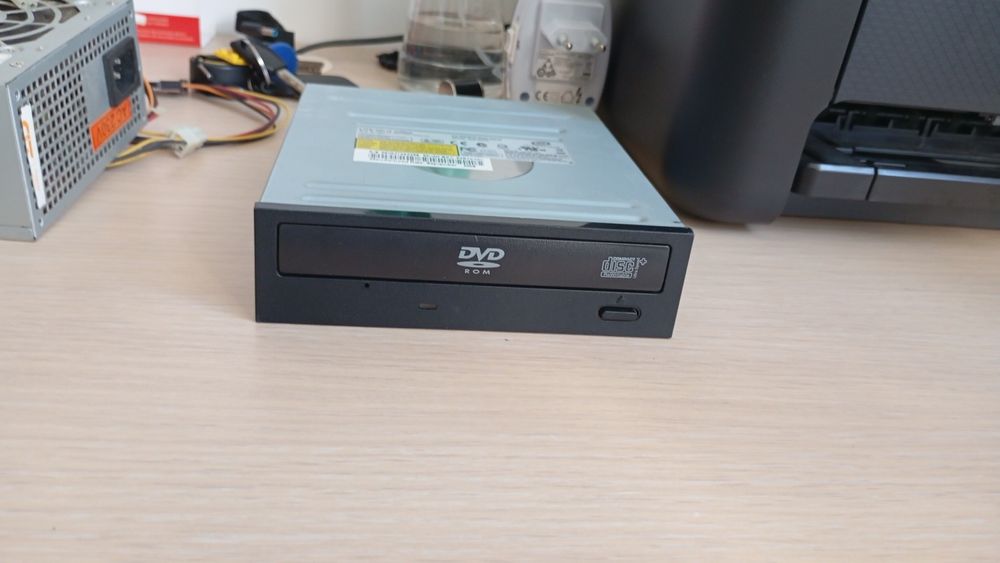 Dvd (player) rom sata original
