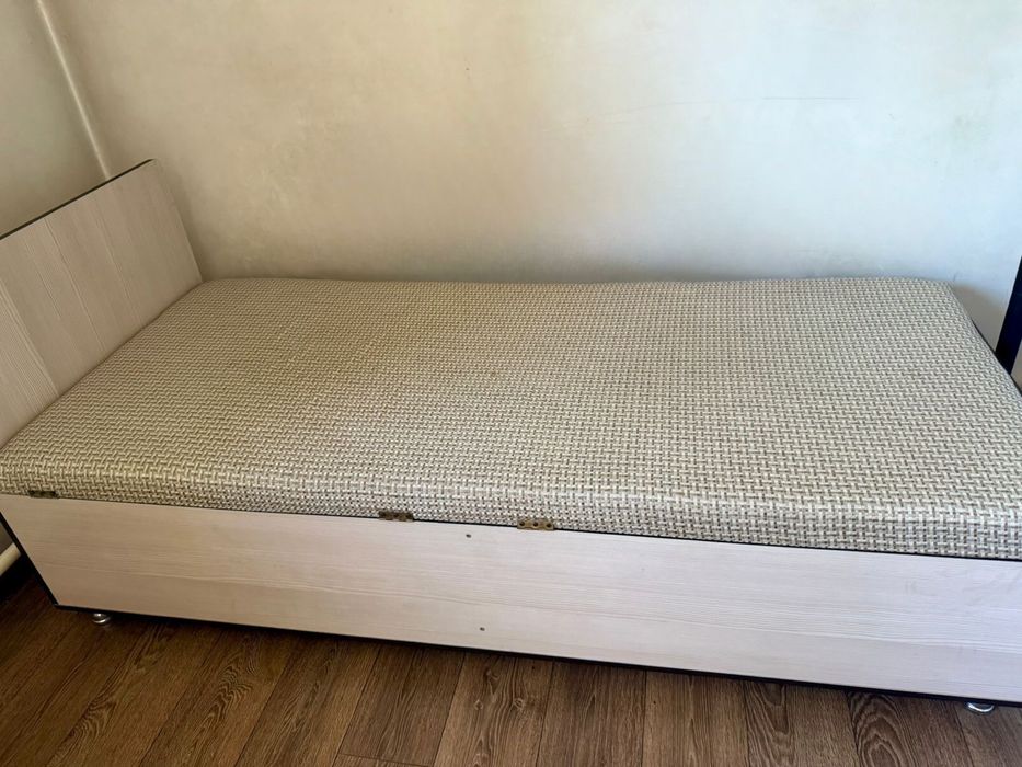 Бір кісілік төсек