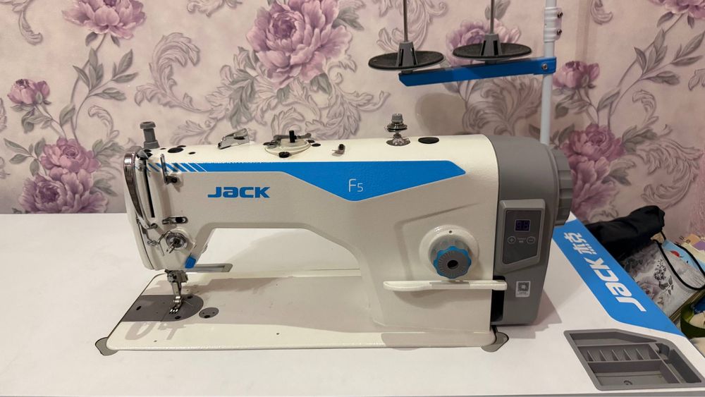 Jack f5 tikuv mashinasi srochna sotiladi
