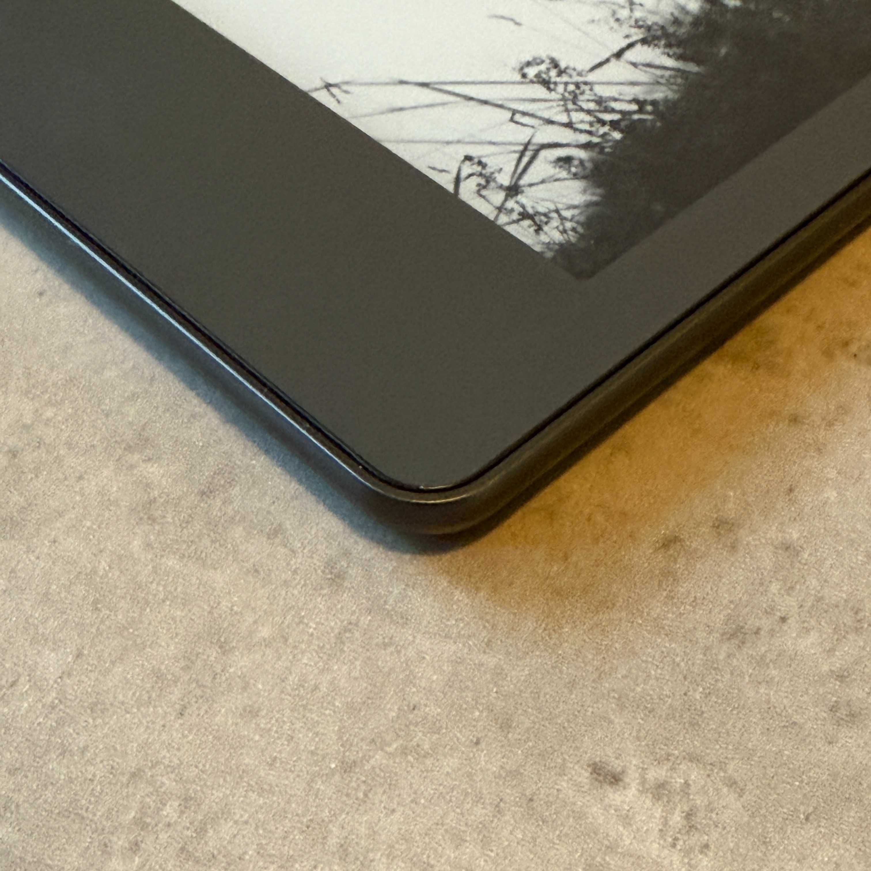 Kindle Scribe - Електронна тетрадка| Premium pen | 16GB| Отлично с-ние