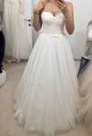 Vand rochie mireasa