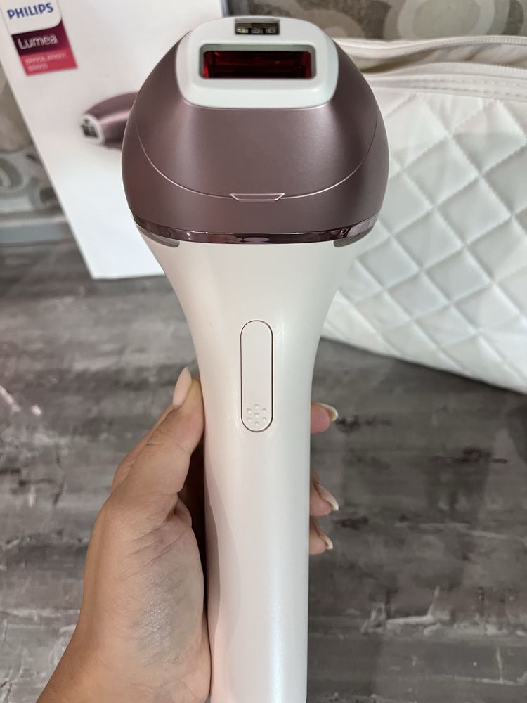 ФОТОЕПИЛАТОР Philips Lumea  BRI958