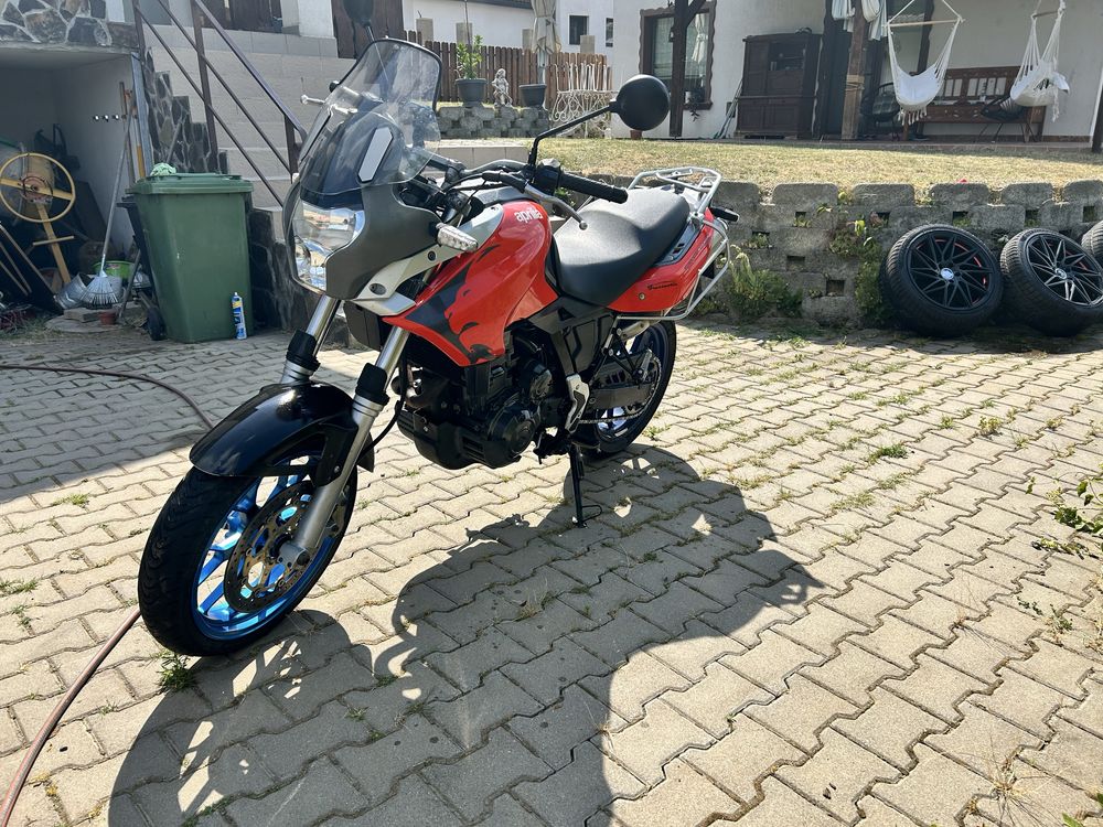 Aprilia Pegaso 660 Strada