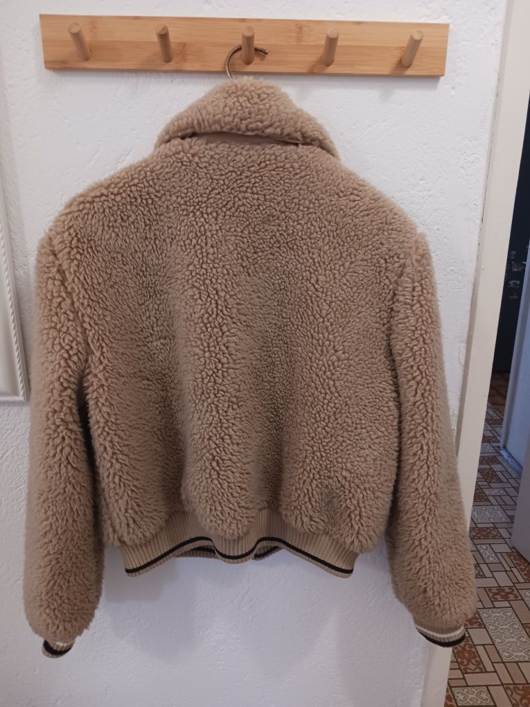 Дамско зимно яке Bershka р-M