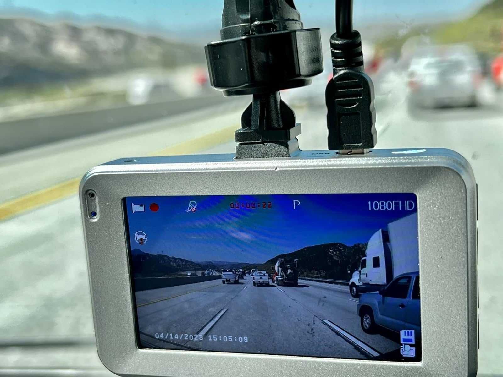 Високоскоростна камера Edospor Dash Cam за автомобили + 64G SD карта