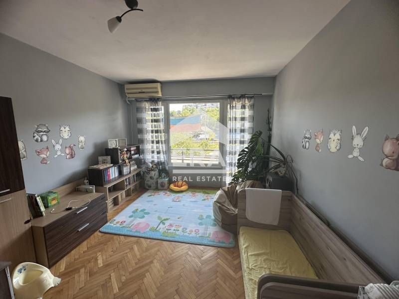 Продава се Тристаен апартамент в Русе, Родина 2 - 80 кв.м за 1249 €/кв.м - Снимка #6