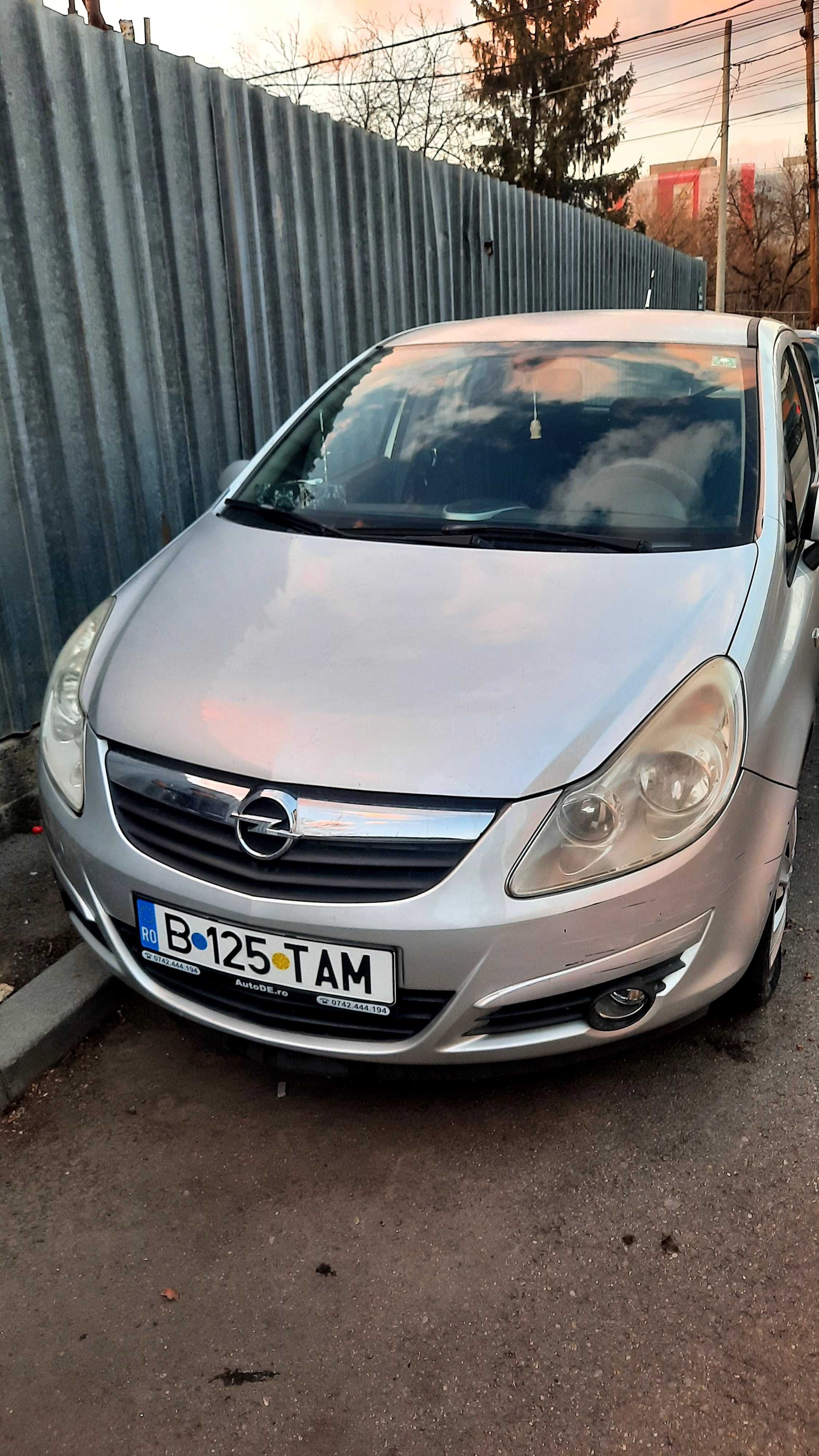 Vând Opel Corsa 1,3 disel 2009 CTDI