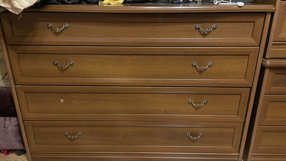 комод и тумбы б/у