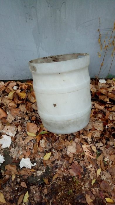 ёмкость пластмассовая