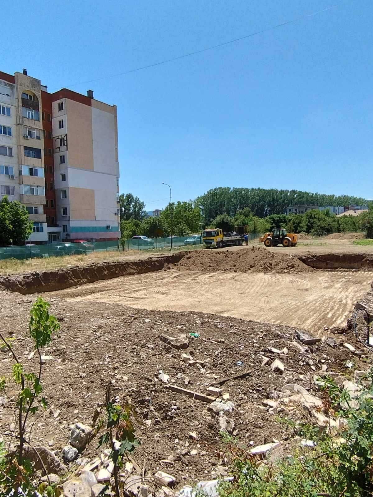 ТРИСТАЕН Апартамент! Кв. Запад до Лидл, Сграда ’’Лозана’’!