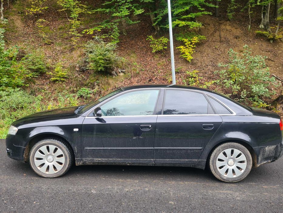 Vand audi a4 b7 in stare buna