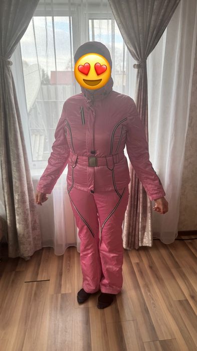 Продам лыжный костюм женский