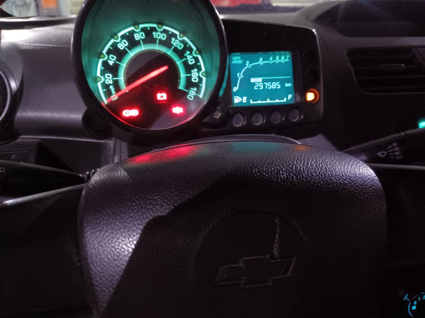 Spark 2010 urulmagan butun benzin 1motor