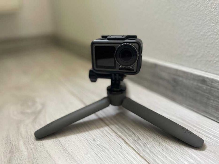 DJI Osmo Action 4K - IMPECABIL! 3 Baterii + Folii Protecție!