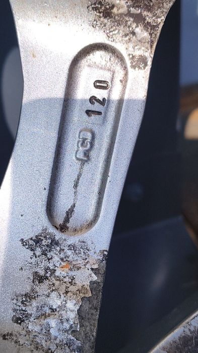 Anvelope iarna NOKIAN 215 60 r17C