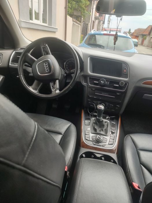 Vând Q5 Quattro 2012