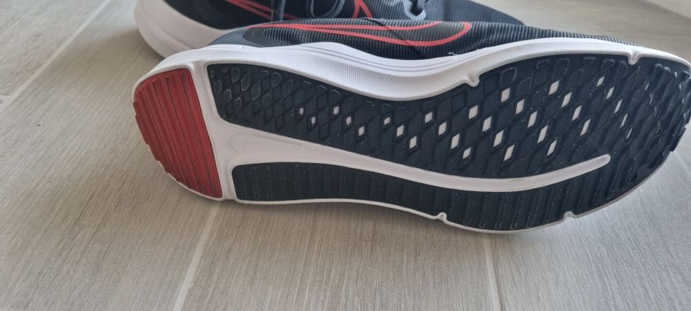 Adidași Nike 43 noi