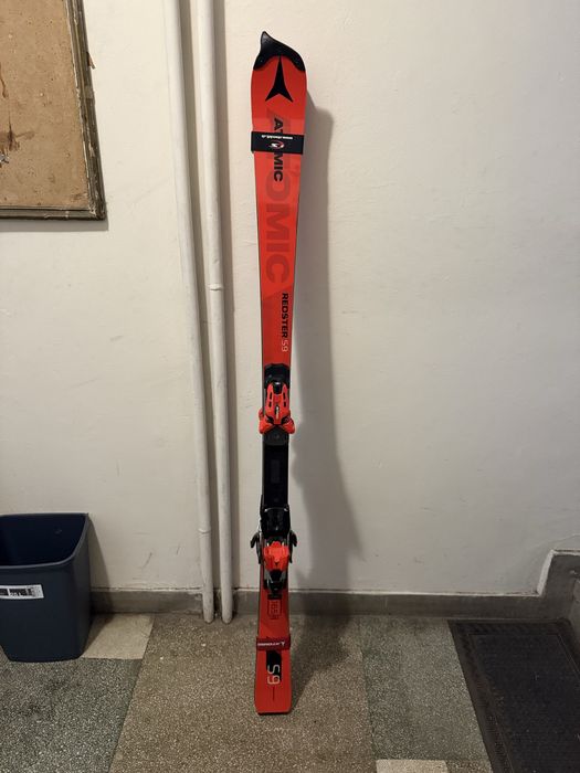 FIS ski Atomic redstar s9 165см