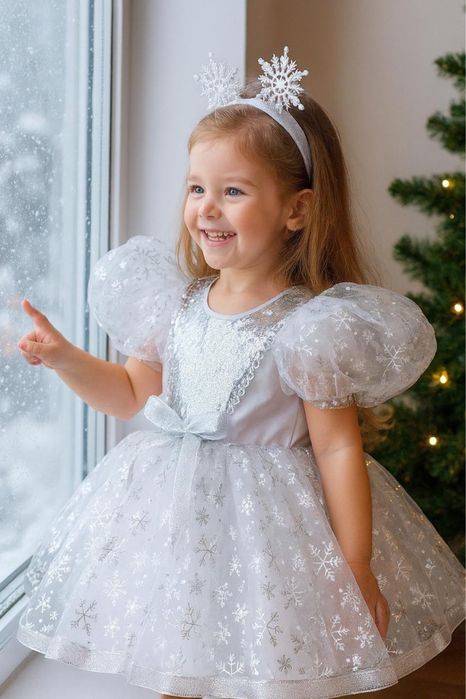 Новогодний костюм снежинка