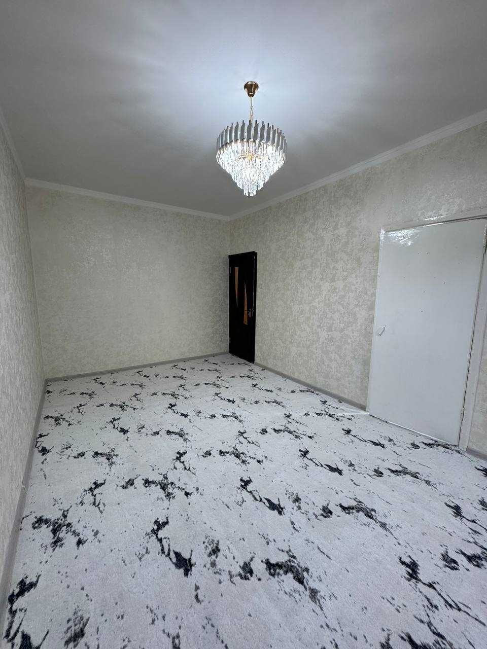 СРОЧНО !!! Продается квартира в Яшнабаде  1/1/4 (33 кв/м) Авиасозлар 4