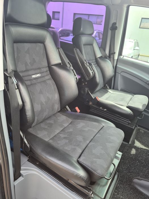 Mercedes vito autoutilitara cu 5 locuri motor cu 118000 km