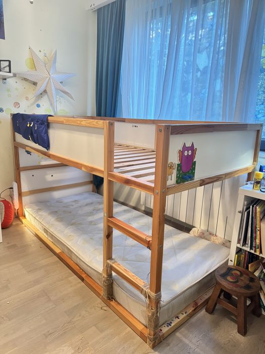 Pat copii reversibil IKEA, stare bună, 90x200 cm