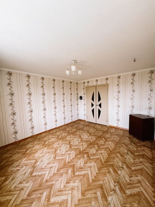 Продается 3-комн (5-12, 9 эт)