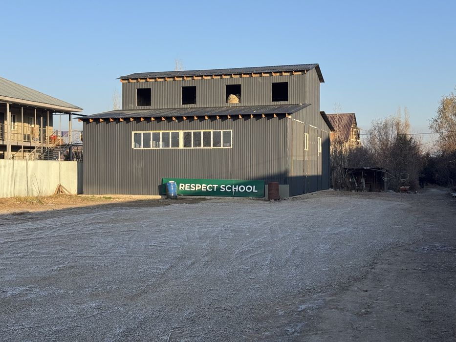 Сдам в аренду СТО, 3 бокса, размер 15х12 м.