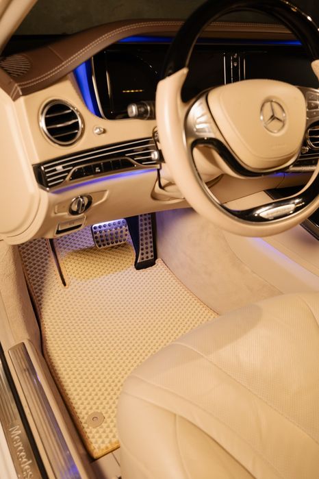 Mercedes- Benz - Covorașe auto . Preșuri auto fabricate în România