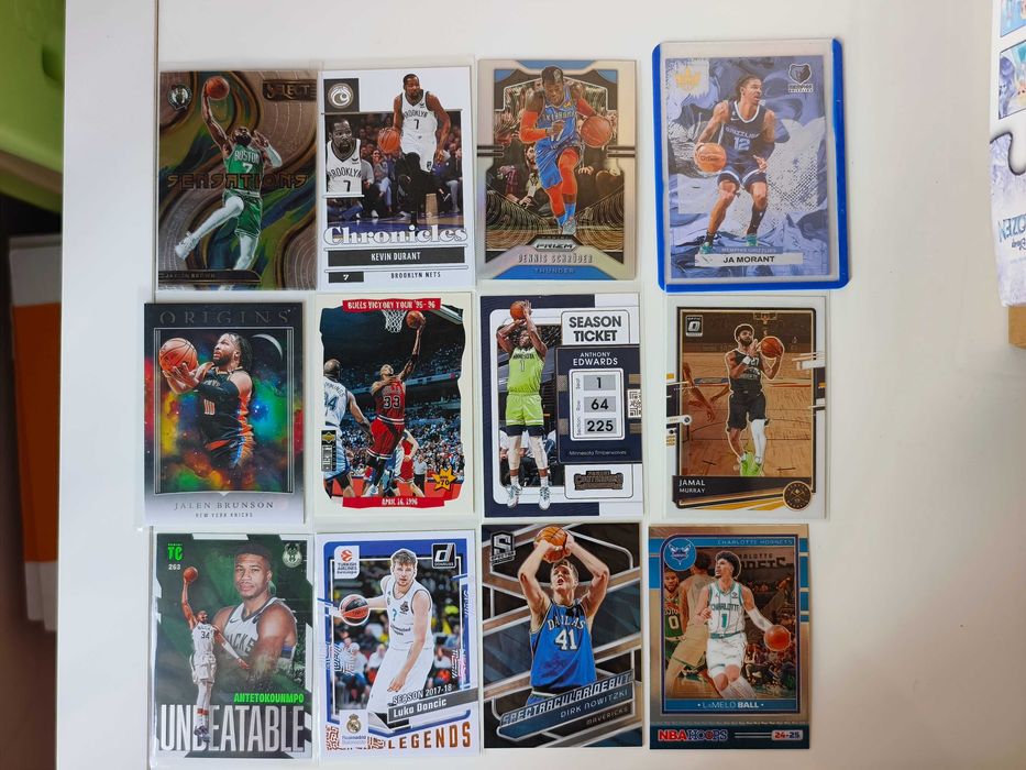 Колекционерски карти Panini Prizm NBA, Lakers, Doncic, LeBron,Vezenkov
