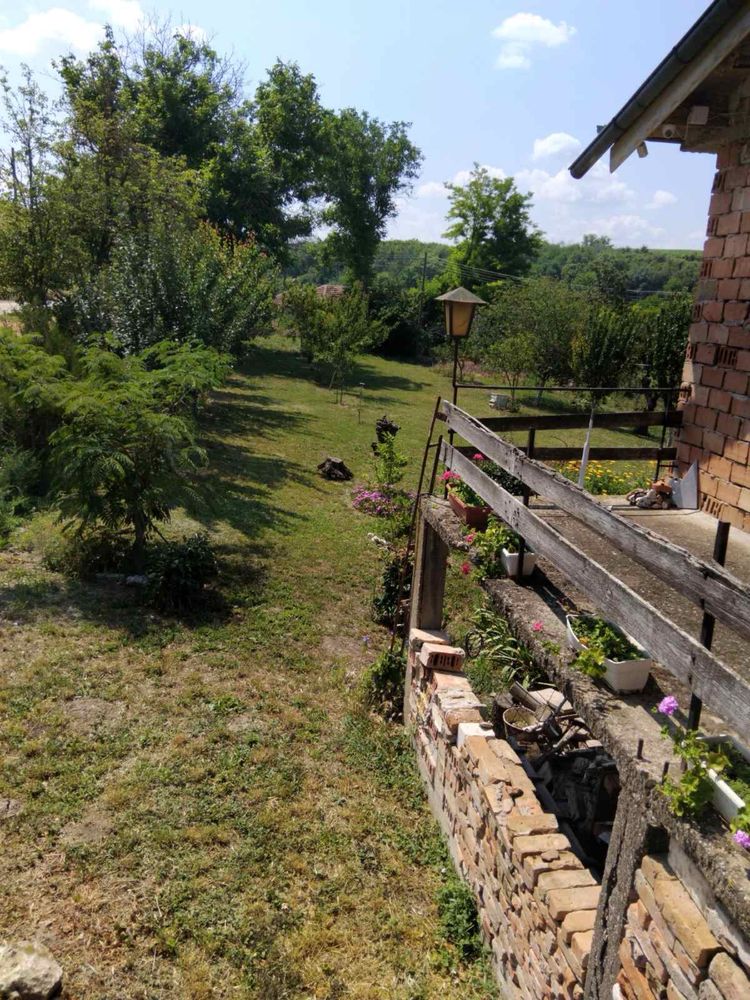 Двуетажна вила село Йорданово