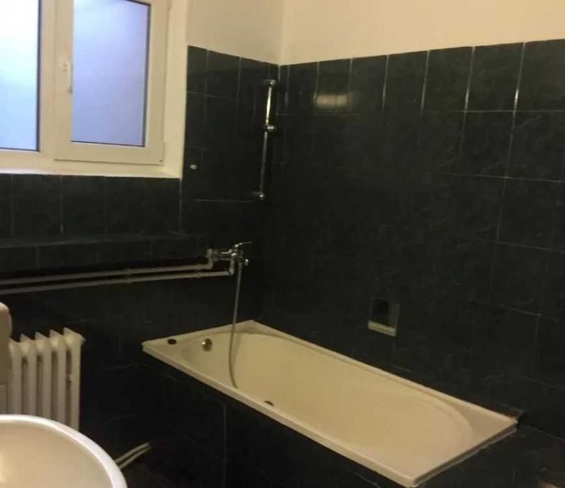 Дава се под наем Тристаен апартамент в Пловдив, Център - 74 кв.м за 188.7 € - Снимка #4