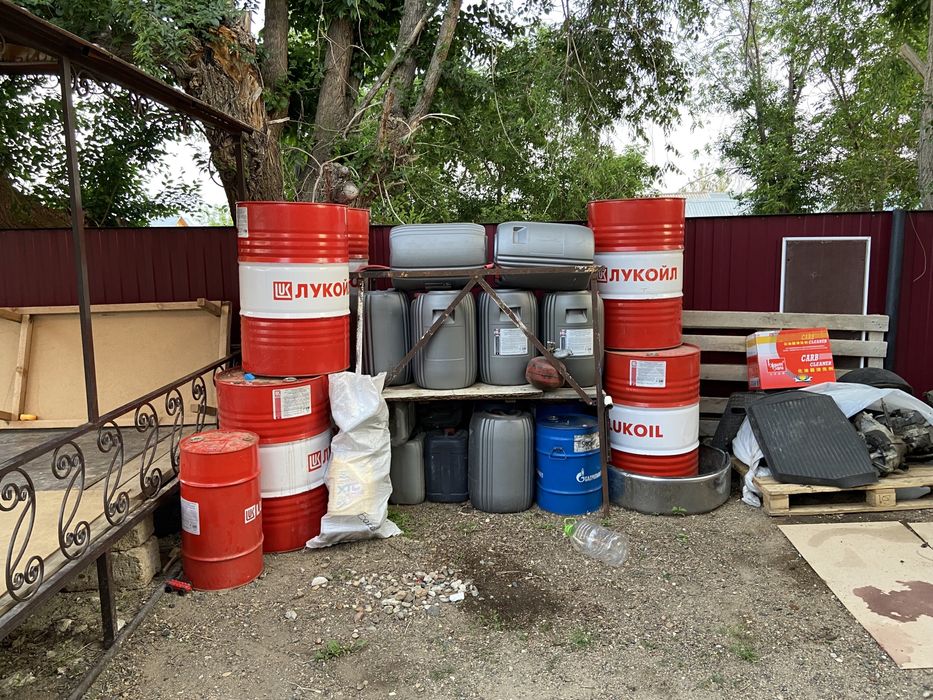 Продам бочки цена разные