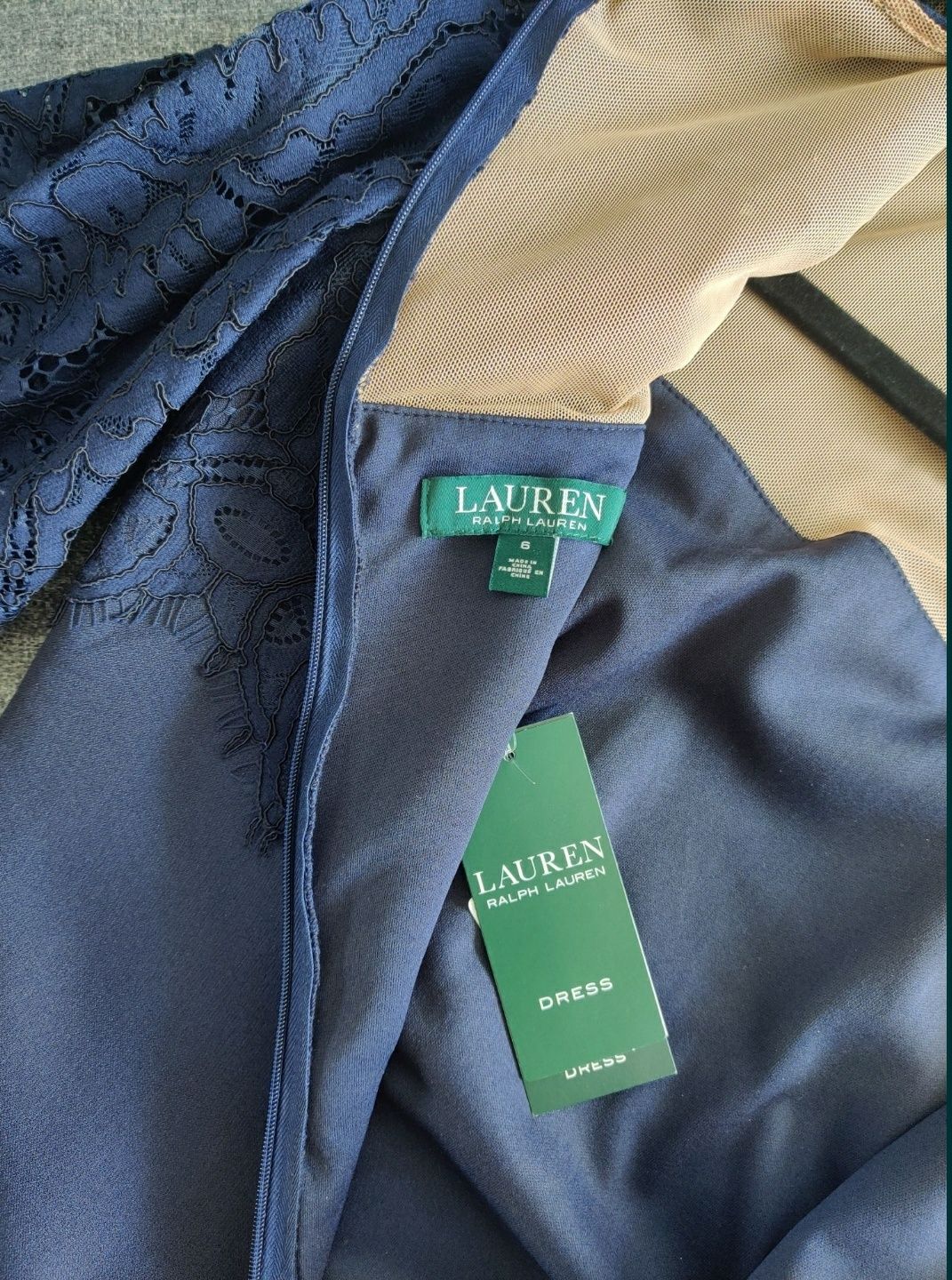 Rochie dantelă Ralph Lauren nouă mărimea 6