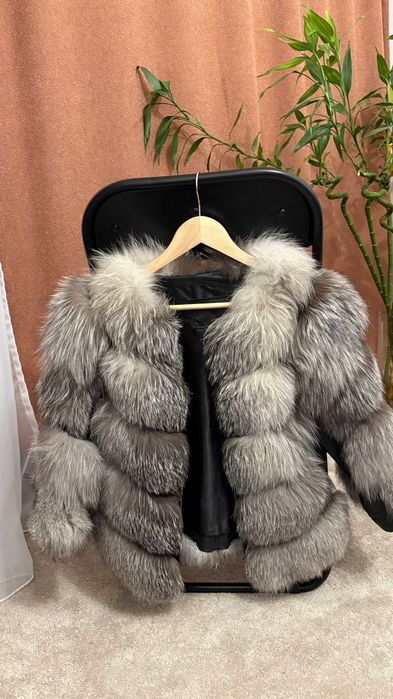 Haina din blana naturala