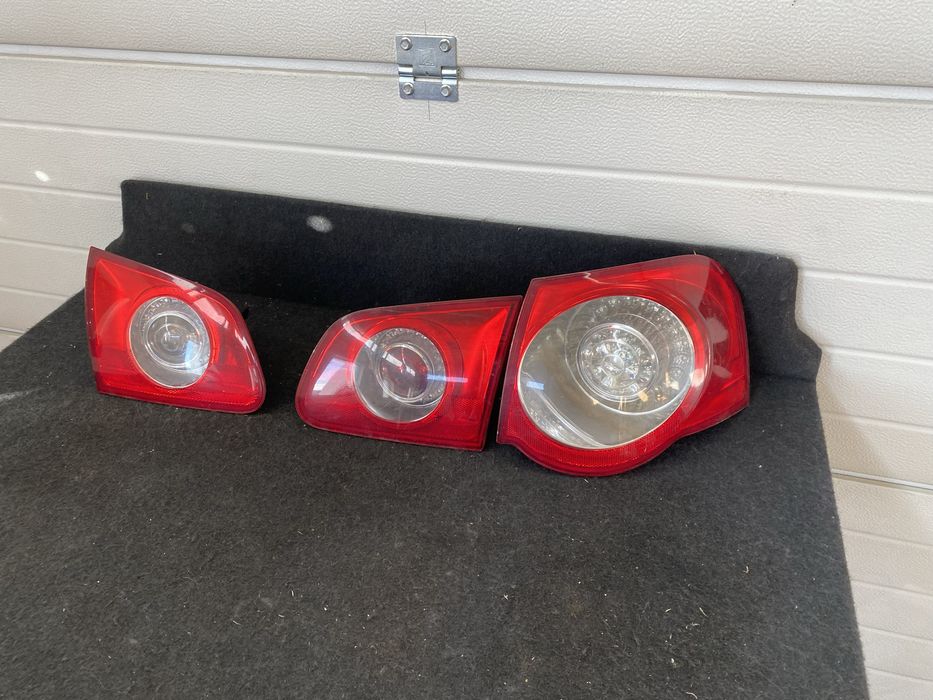 Stop lampa tripla dreapta passat b6 break combi stop haion