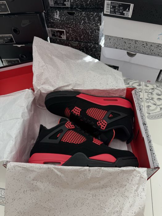 Jordan Retro 4 Red Thunder