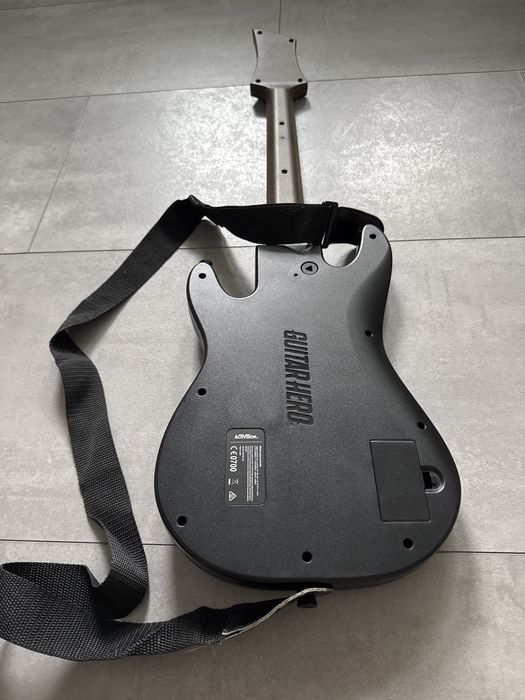 Chitara Guitar Hero Live PS4 cu USB si CD