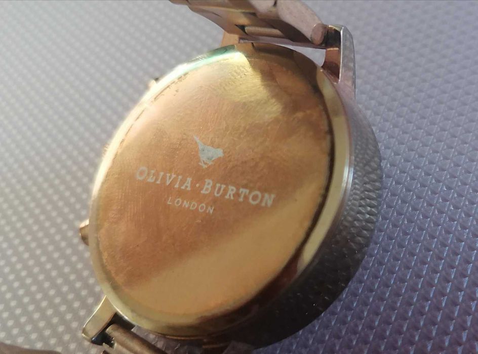 Дамски часовник Olivia Burton оригинален
