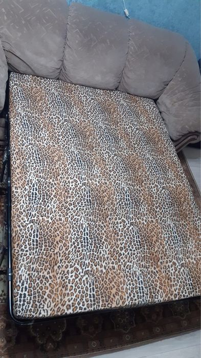 Диван и 2 кресла