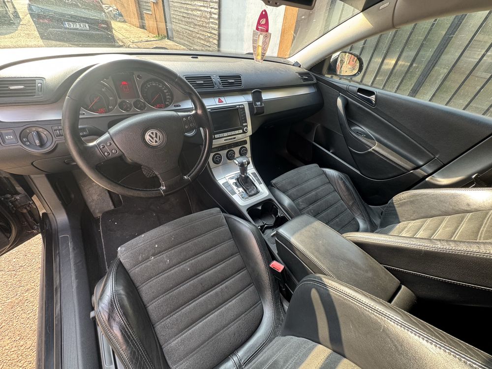 Dezmembrez dezmembrari vw passat b6 motor 2.0 TDI BMR automat DSG L041