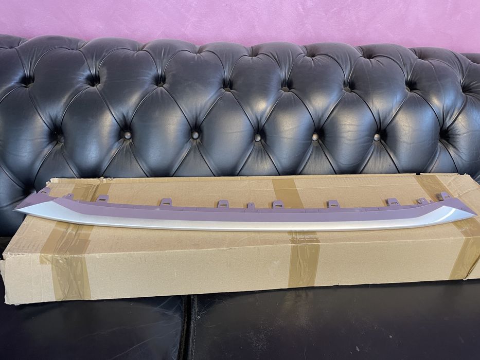 Spoiler lip prelungire bara Audi S8 4h D4